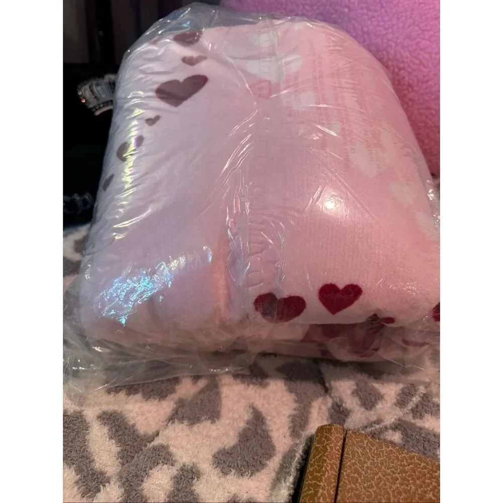 Victoria’s Secret PINK Sherpa Blanket xl pink hearts red  y2k og logo blanket